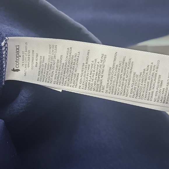 EUC Cotopaxi WomenNavy Fleece Jacket with Chest Stripes Full zip. Size M - Picture 6 of 11